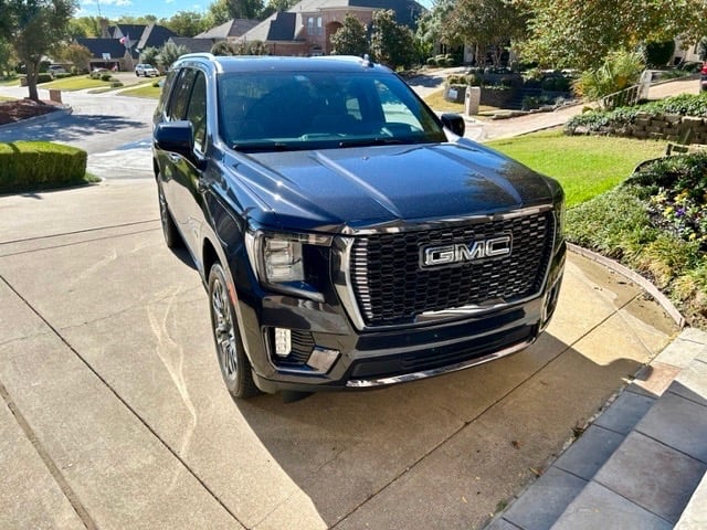 2023 GMC Yukon Denali Ultimate exterior